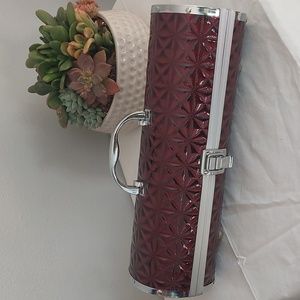 Round Wine Bottle Holder w/ Corkscrew